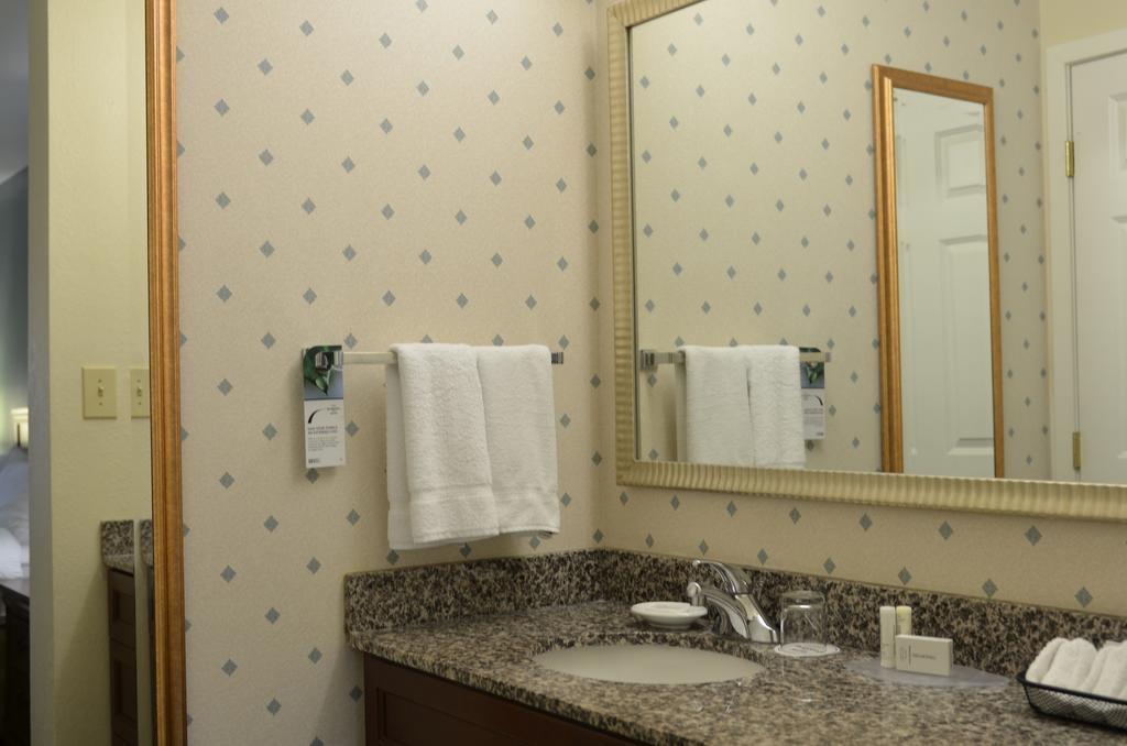 Residence Inn By Marriott Herndon Reston Zewnętrze zdjęcie