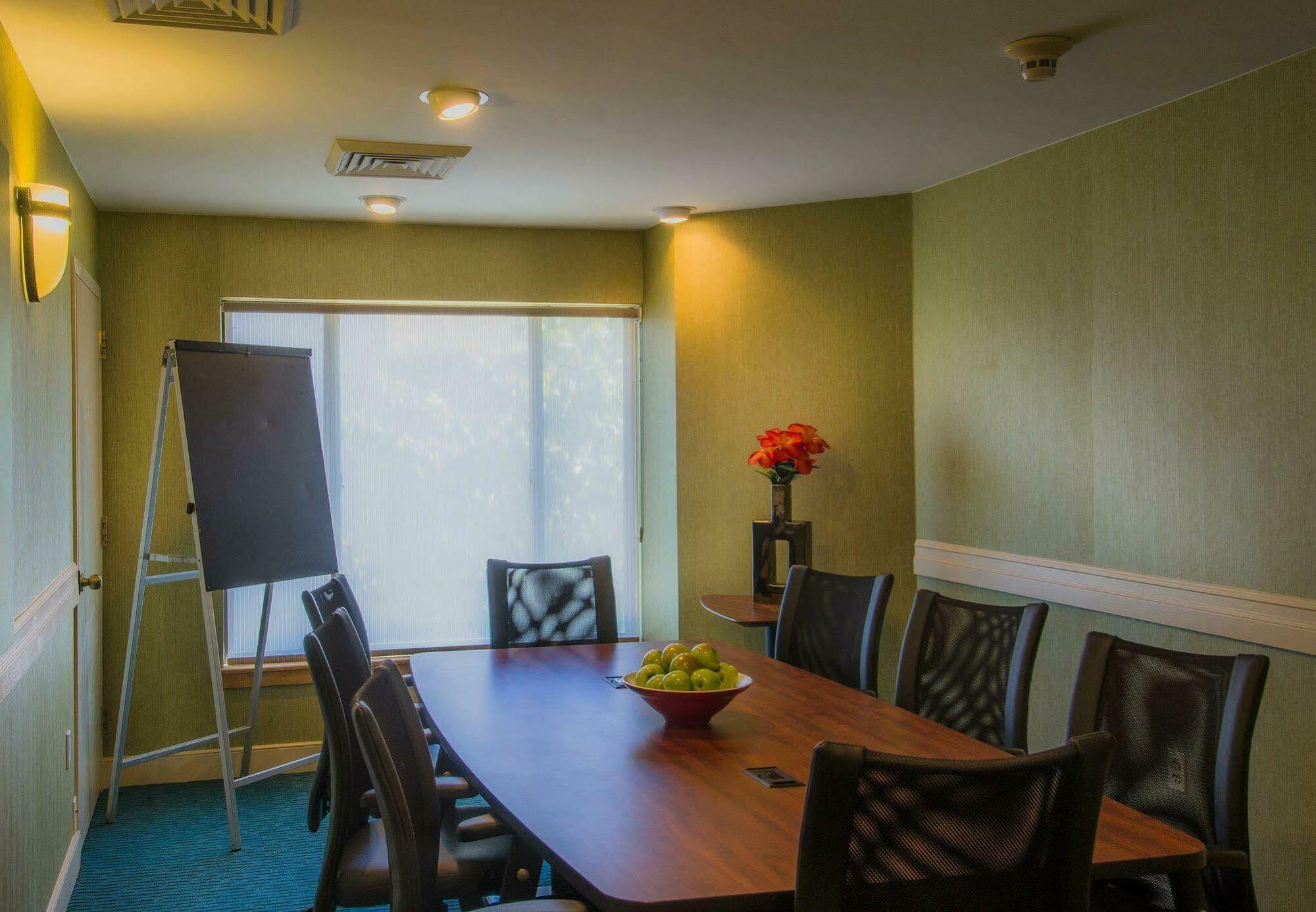 Residence Inn By Marriott Herndon Reston Zewnętrze zdjęcie